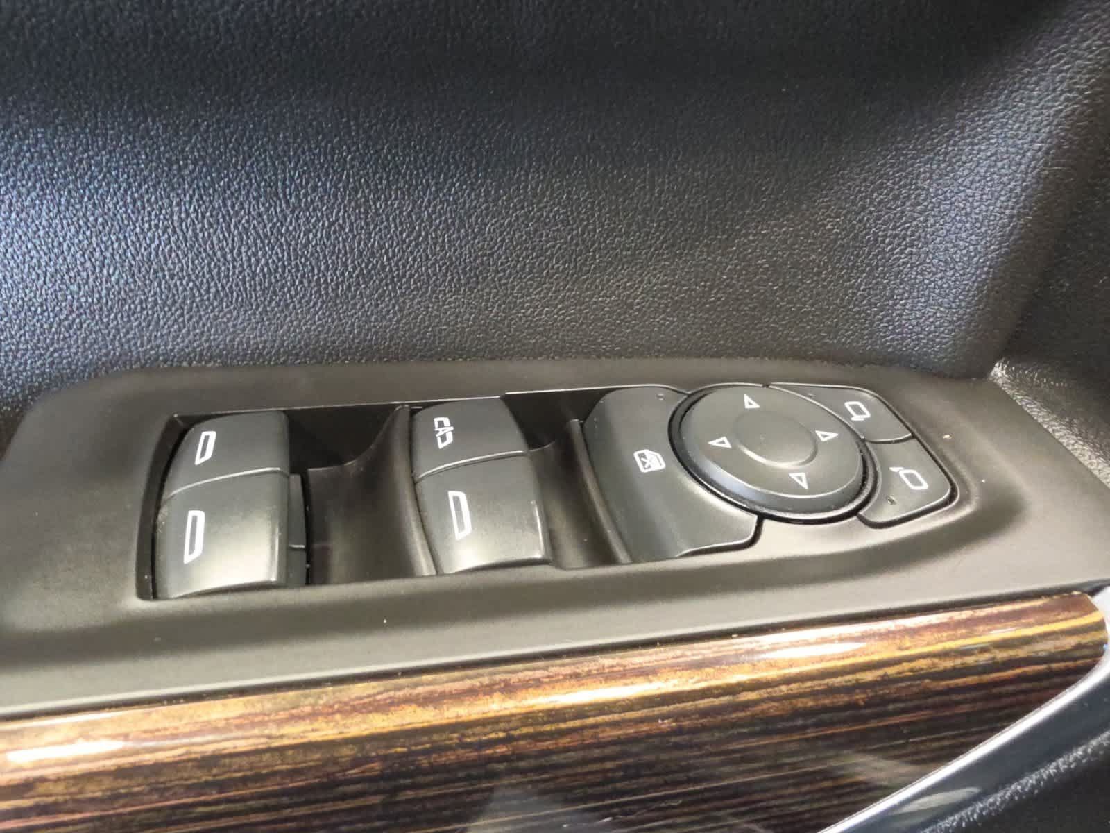 Used 2021 GMC Sierra 1500 Elevation AWD/4WD image 18