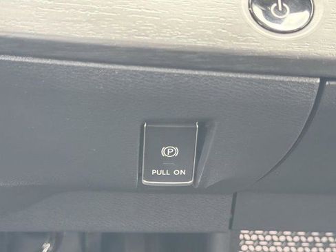 Certified 2023 Nissan Ariya FWD image 13