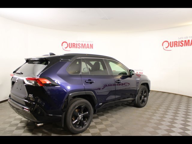 Used 2019 Toyota RAV4 XSE w/ Carpet Mat Package AWD/4WD image 11