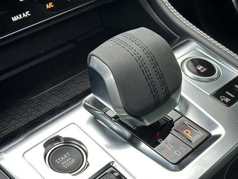 New 2025 Jaguar F-PACE R-Dynamic S AWD/4WD image 12
