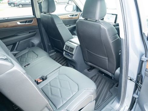 New 2026 Volkswagen Atlas SE FWD image 39