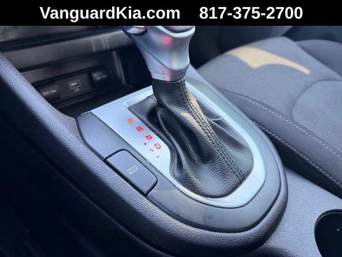 Certified 2022 Kia Forte LXS FWD image 22