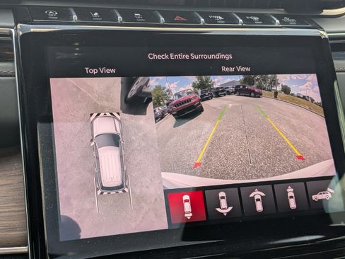 Certified 2023 Jeep Grand Cherokee Summit w/ Adv Protech Group IV AWD/4WD image 20