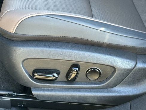 Used 2023 Lexus ES 350 w/ Premium Package image 11