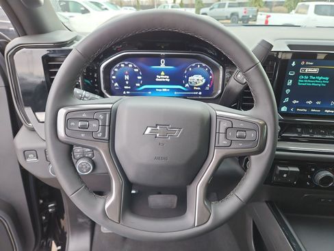 Used 2026 Chevrolet Silverado 2500 ZR2 w/ LPO, Dark Essentials Package image 16