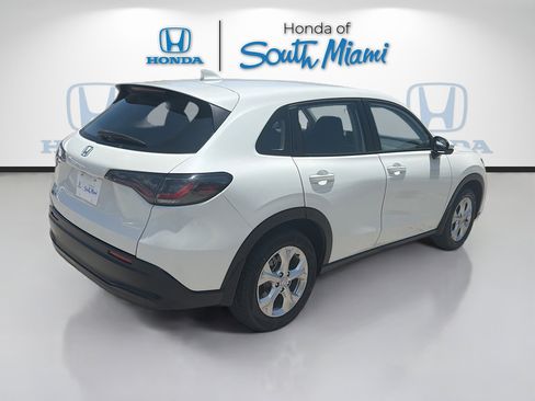 Used 2024 Honda HR-V LX image 6