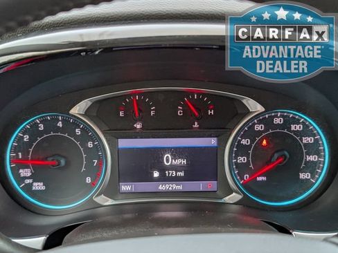 Used 2021 Chevrolet Traverse LT FWD image 14
