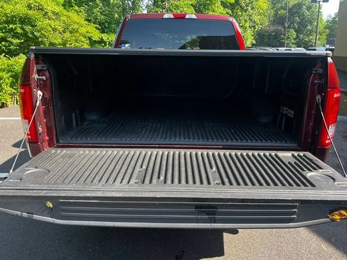 Used 2015 Ford F150 XLT w/ Equipment Group 301A Mid AWD/4WD image 12