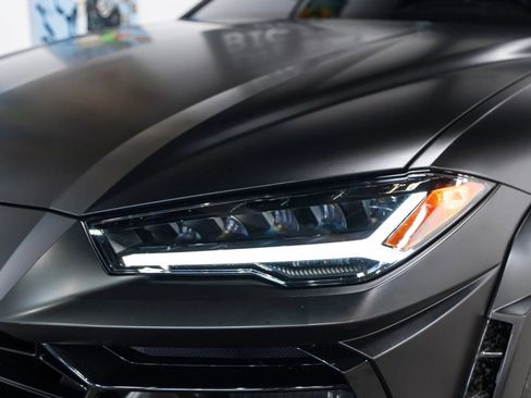 Used 2020 Lamborghini Urus image 15