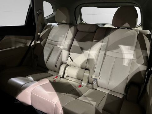 Used 2016 Nissan Rogue SL image 21