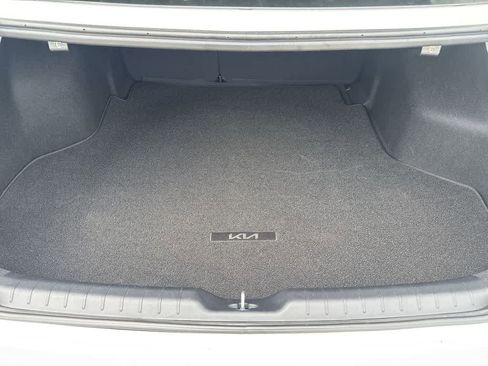 Used 2025 Kia K4 FWD image 24