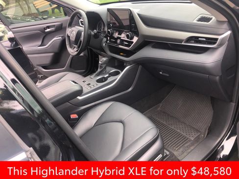Used 2026 Toyota Highlander XLE AWD/4WD image 18