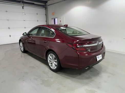 Used 2017 Buick Regal Premium w/ Driver Confidence Package #1 image 4