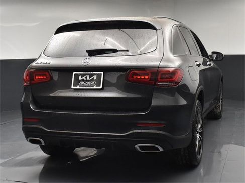 Used 2022 Mercedes-Benz GLC 300 image 8