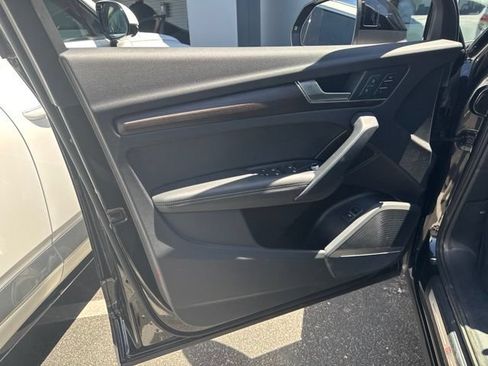 Certified 2023 Audi Q5 2.0T Premium Plus w/ Premium Plus Package AWD/4WD image 5