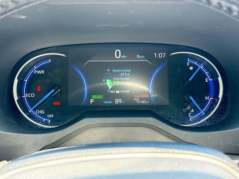 Used 2020 Toyota RAV4 Limited AWD/4WD image 39