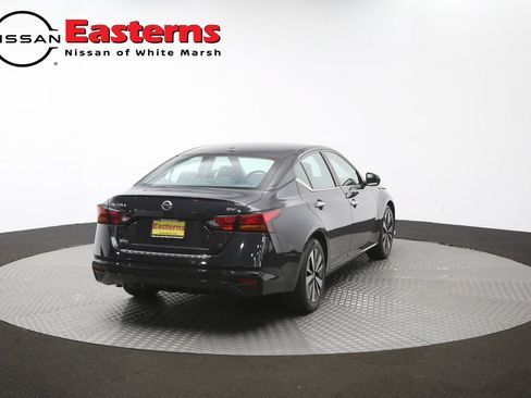 Used 2022 Nissan Altima 2.5 SV FWD image 41