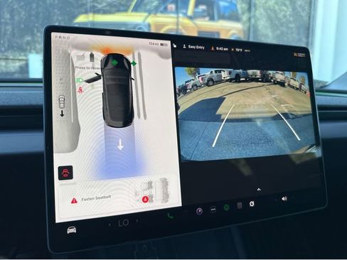 Used 2024 Tesla Model 3 Standard Range image 10