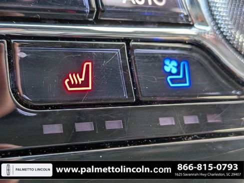 Certified 2022 Lincoln Corsair Reserve w/ Sport Package image 26