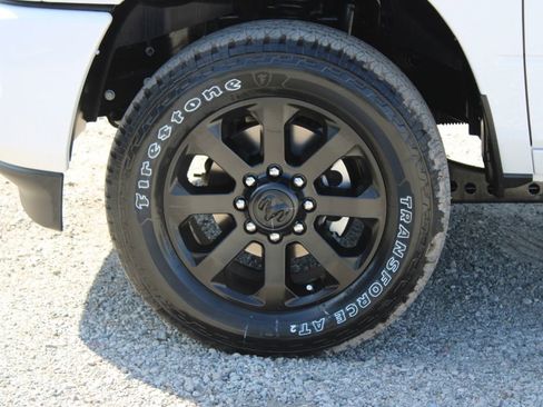 New 2026 RAM 3500 Big Horn AWD/4WD image 8