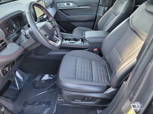 Used 2025 Ford Explorer ST-Line AWD/4WD image 10