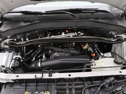 Used 2025 Ford Explorer ST-Line w/ Premium Package image 21