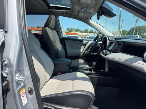 Used 2016 Toyota RAV4 Limited AWD/4WD image 23