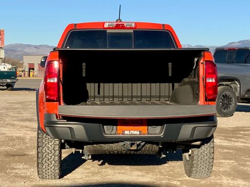 Used 2020 Chevrolet Colorado ZR2 image 21