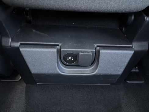 Used 2024 Ford F250 XLT AWD/4WD image 19