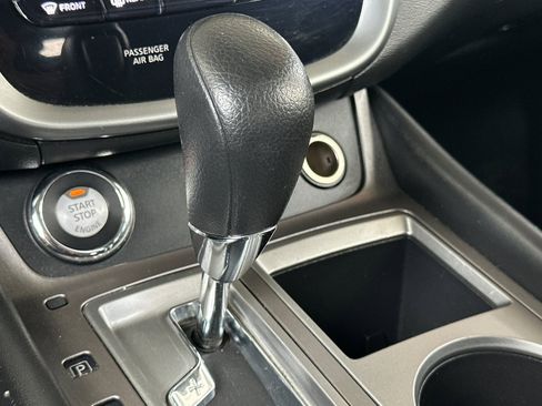 Used 2023 Nissan Murano S image 28