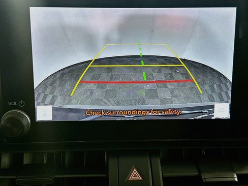 Used 2025 Toyota RAV4 XLE FWD image 23