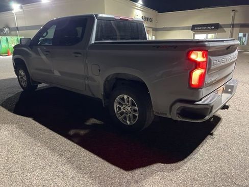 Used 2024 Chevrolet Silverado 1500 RST image 3