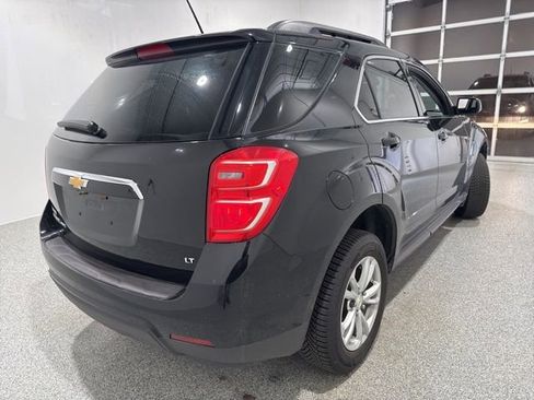 Used 2017 Chevrolet Equinox LT w/ Convenience Package image 5
