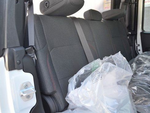 New 2026 Jeep Gladiator Rubicon image 32