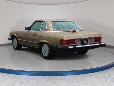 Used 1987 Mercedes-Benz 560 SL image 8