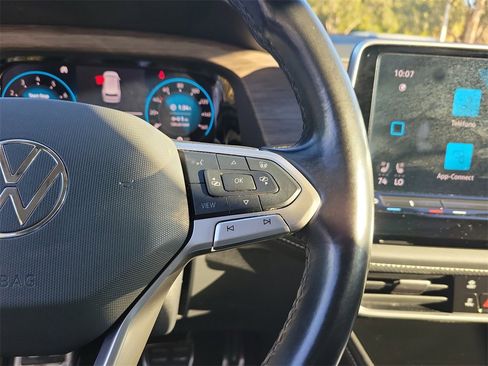 Certified 2024 Volkswagen Atlas SEL Premium R-Line image 21