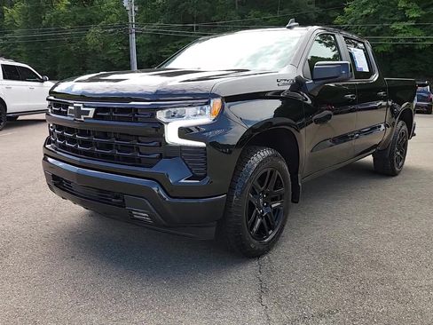 Used 2023 Chevrolet Silverado 1500 RST AWD/4WD image 11