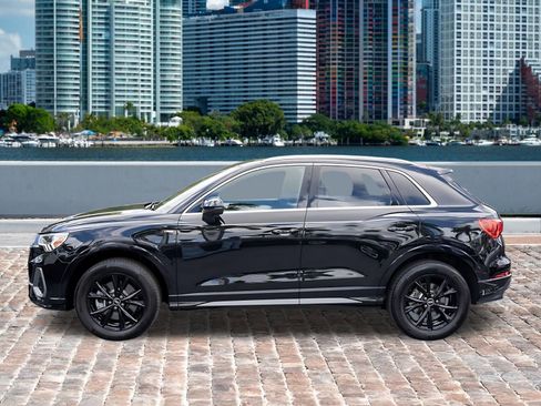 Used 2023 Audi Q3 2.0T Premium w/ Convenience Package image 8