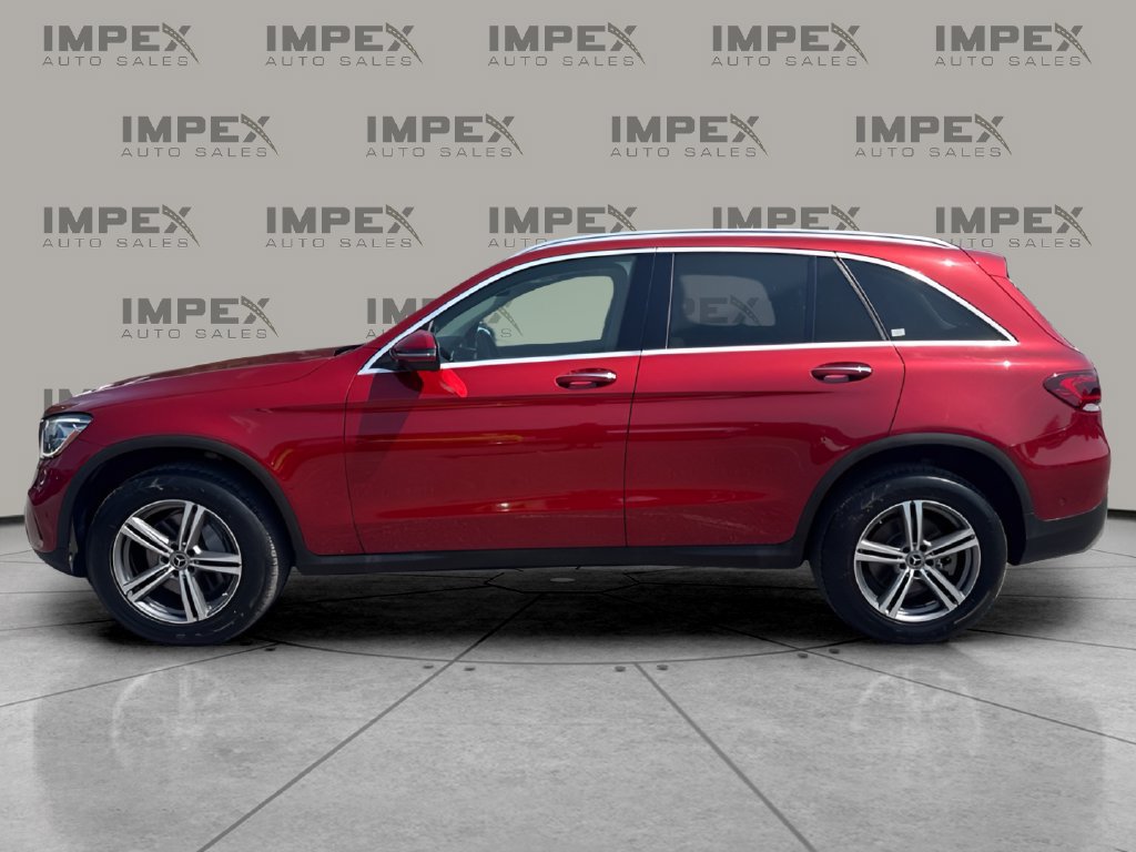 Used 2020 Mercedes-Benz GLC 300 4MATIC image 2
