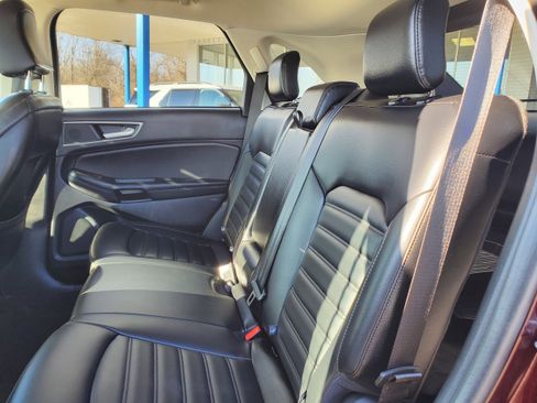 Used 2024 Ford Edge SEL w/ Convenience Package image 24