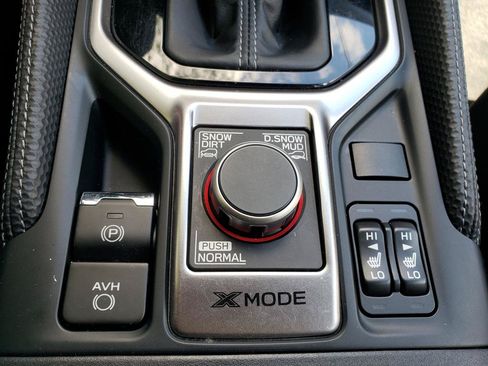 Used 2021 Subaru Forester Limited AWD/4WD image 25