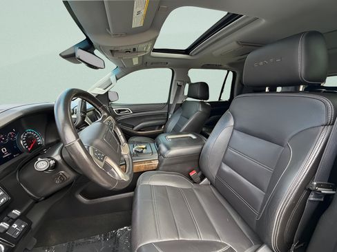 Used 2018 GMC Yukon Denali w/ Open Road Package AWD/4WD image 10