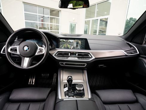 Used 2022 BMW X5 xDrive40i w/ M Sport Package AWD/4WD image 52