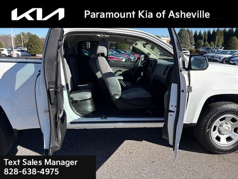 Used 2022 Chevrolet Colorado W/T image 19