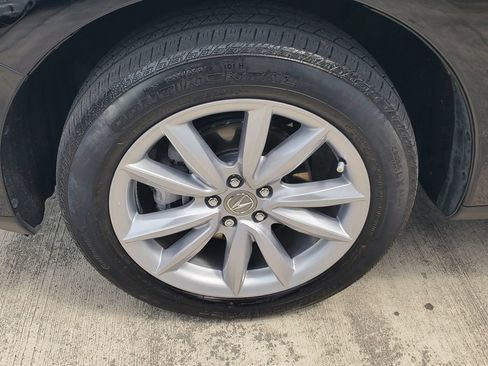 Used 2024 Acura RDX SH-AWD image 4