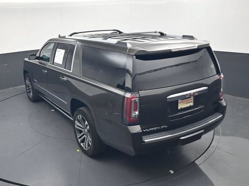 Used 2019 GMC Yukon XL Denali w/ Denali Ultimate Package RWD image 30