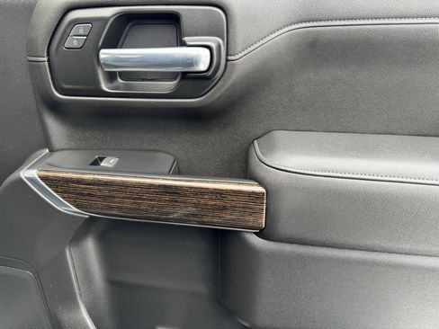 Used 2021 GMC Sierra 1500 Elevation image 15