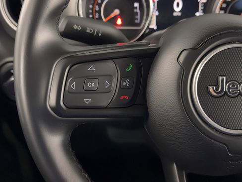 Used 2022 Jeep Wrangler Willys image 20