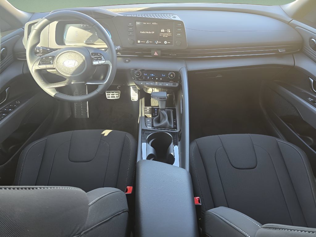 New 2026 Hyundai Elantra SEL Sport Premium FWD image 28
