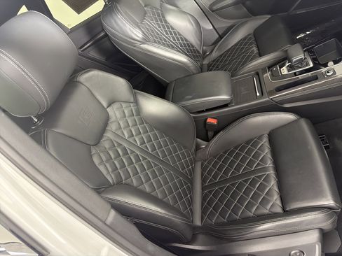 Used 2021 Audi SQ5 Premium Plus w/ Premium Plus Package AWD/4WD image 32